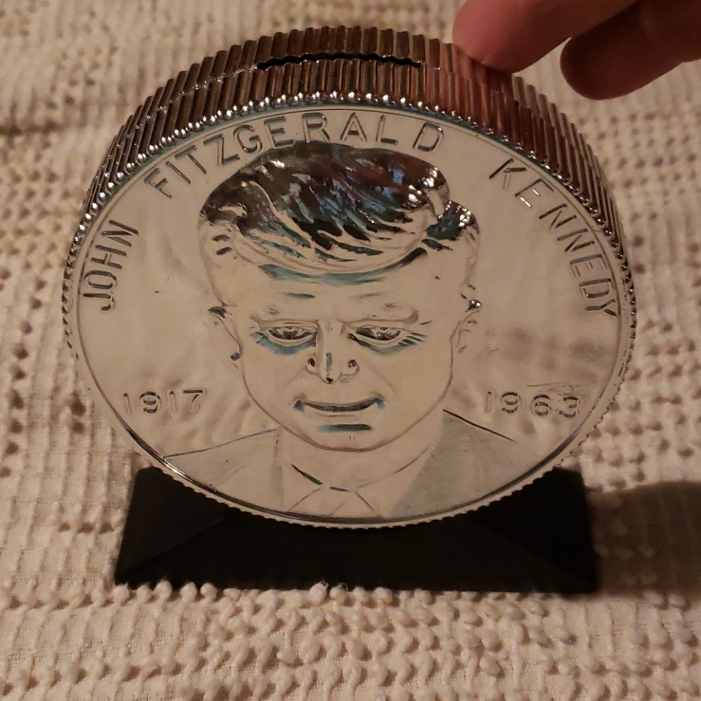 Vintage JFK Bank